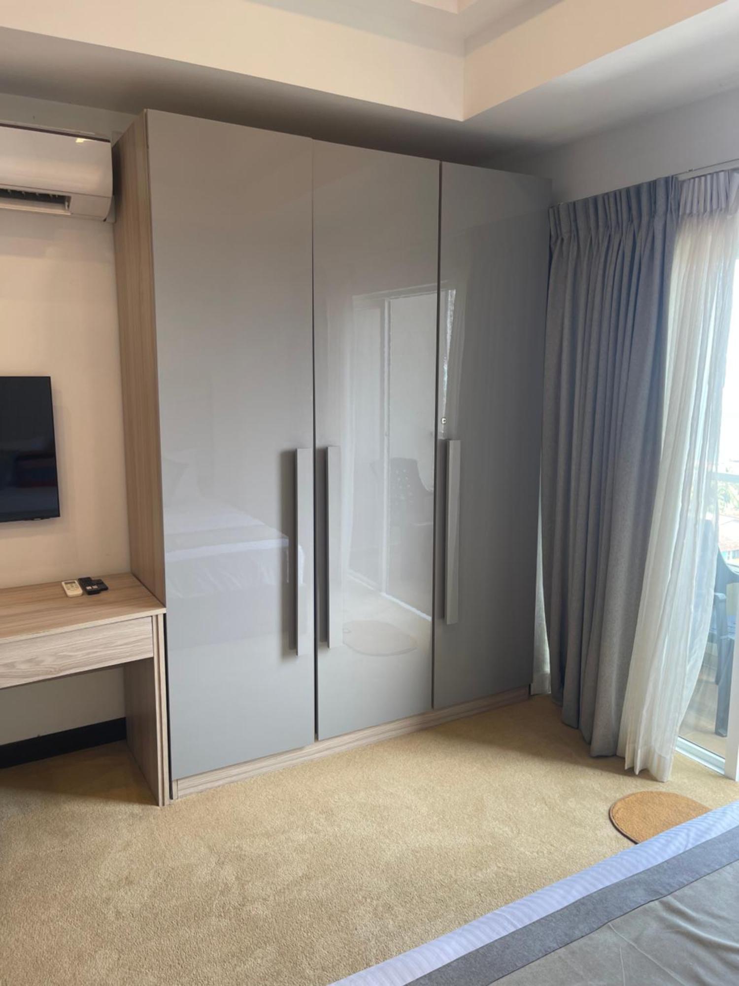 Ocean Breeze Sea View Luxury Apartments Negombo Exterior photo